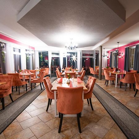 Berghotel Drei Brueder Hoehe Marienberg Ngoại thất bức ảnh