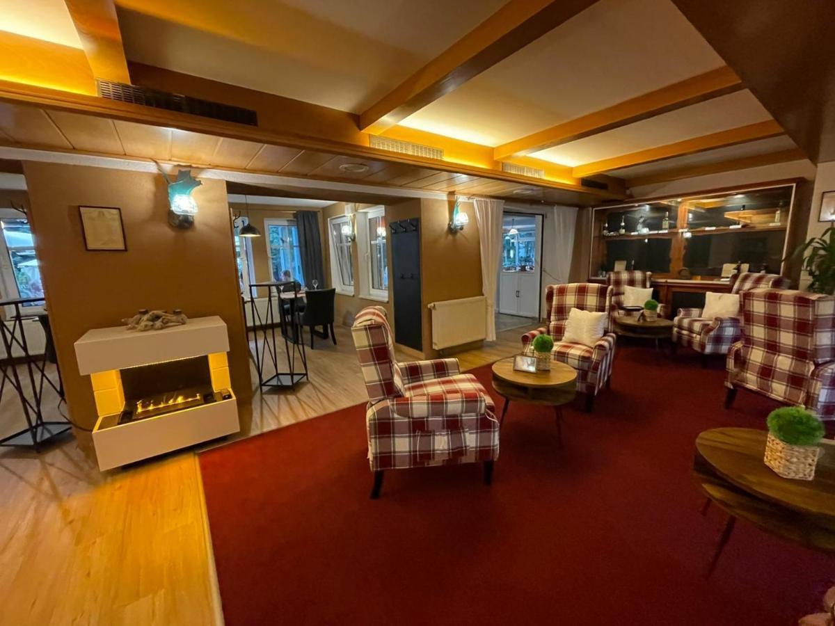 Berghotel Drei Brueder Hoehe Marienberg Ngoại thất bức ảnh
