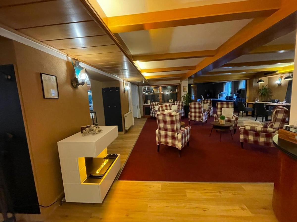 Berghotel Drei Brueder Hoehe Marienberg Ngoại thất bức ảnh