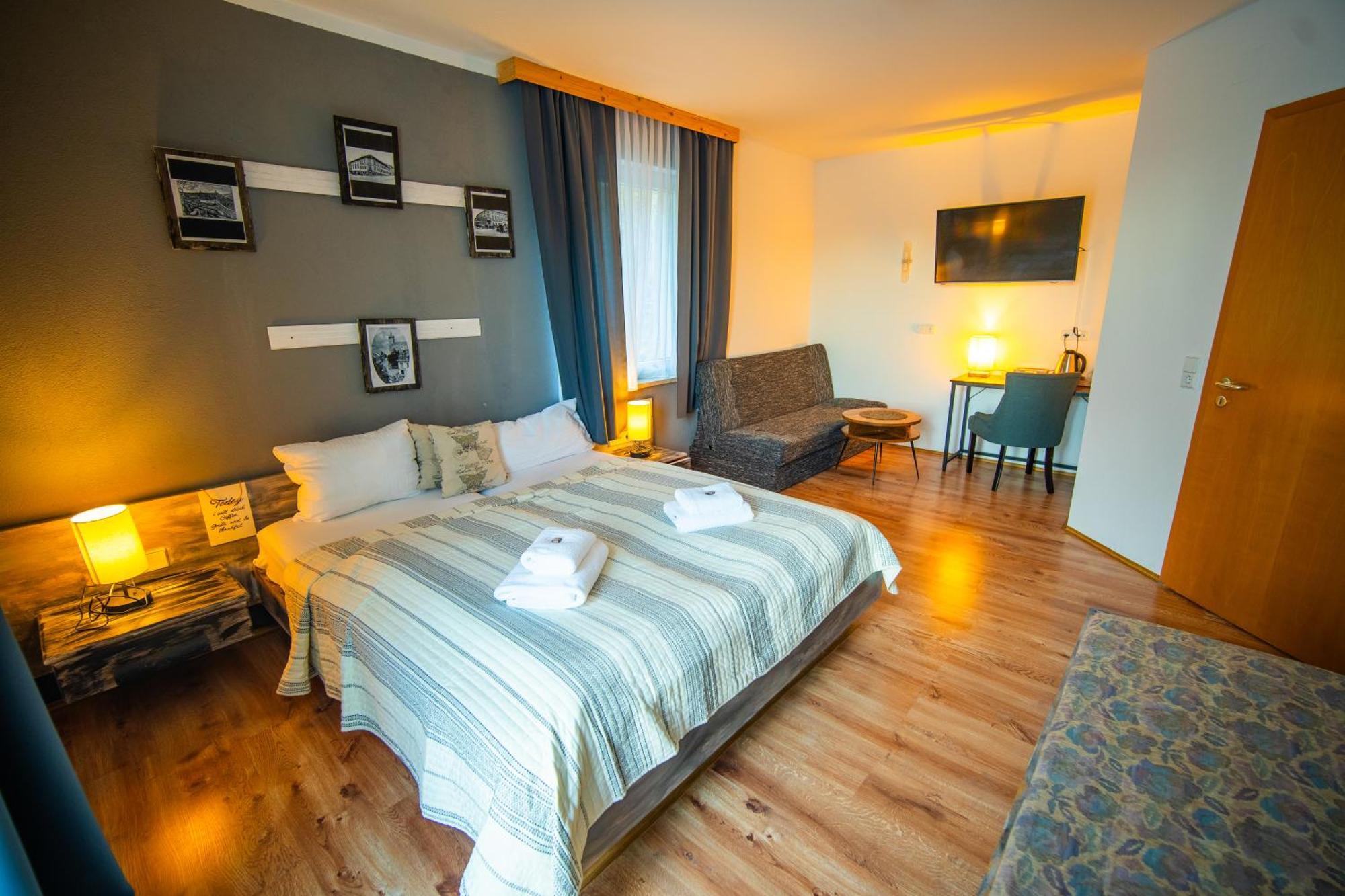 Berghotel Drei Brueder Hoehe Marienberg Ngoại thất bức ảnh