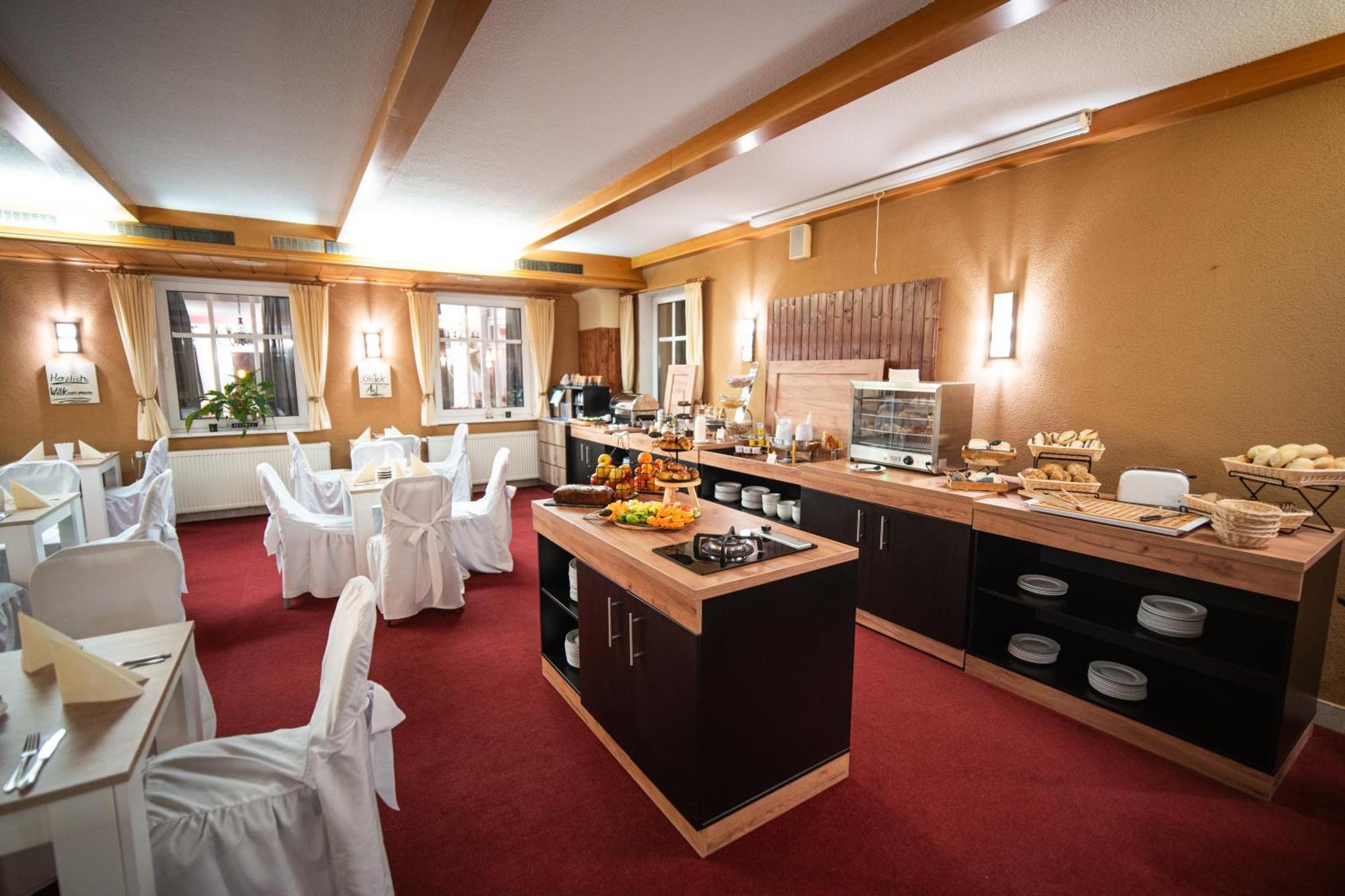 Berghotel Drei Brueder Hoehe Marienberg Ngoại thất bức ảnh