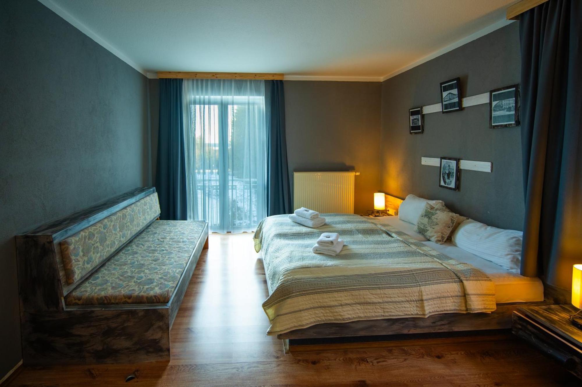 Berghotel Drei Brueder Hoehe Marienberg Ngoại thất bức ảnh